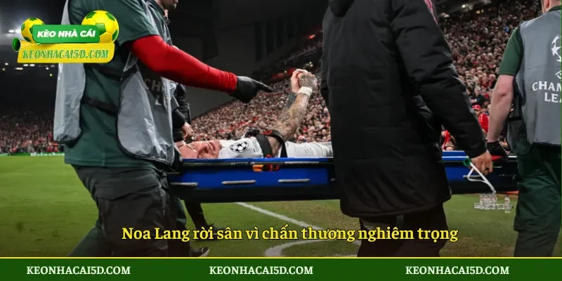 Noa Lang rời sân vì chấn thương nghiêm trọng
