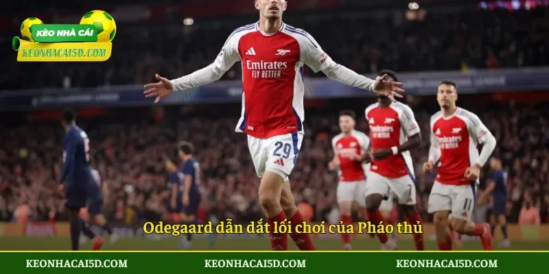Odegaard dẫn dắt lối chơi của Pháo thủ